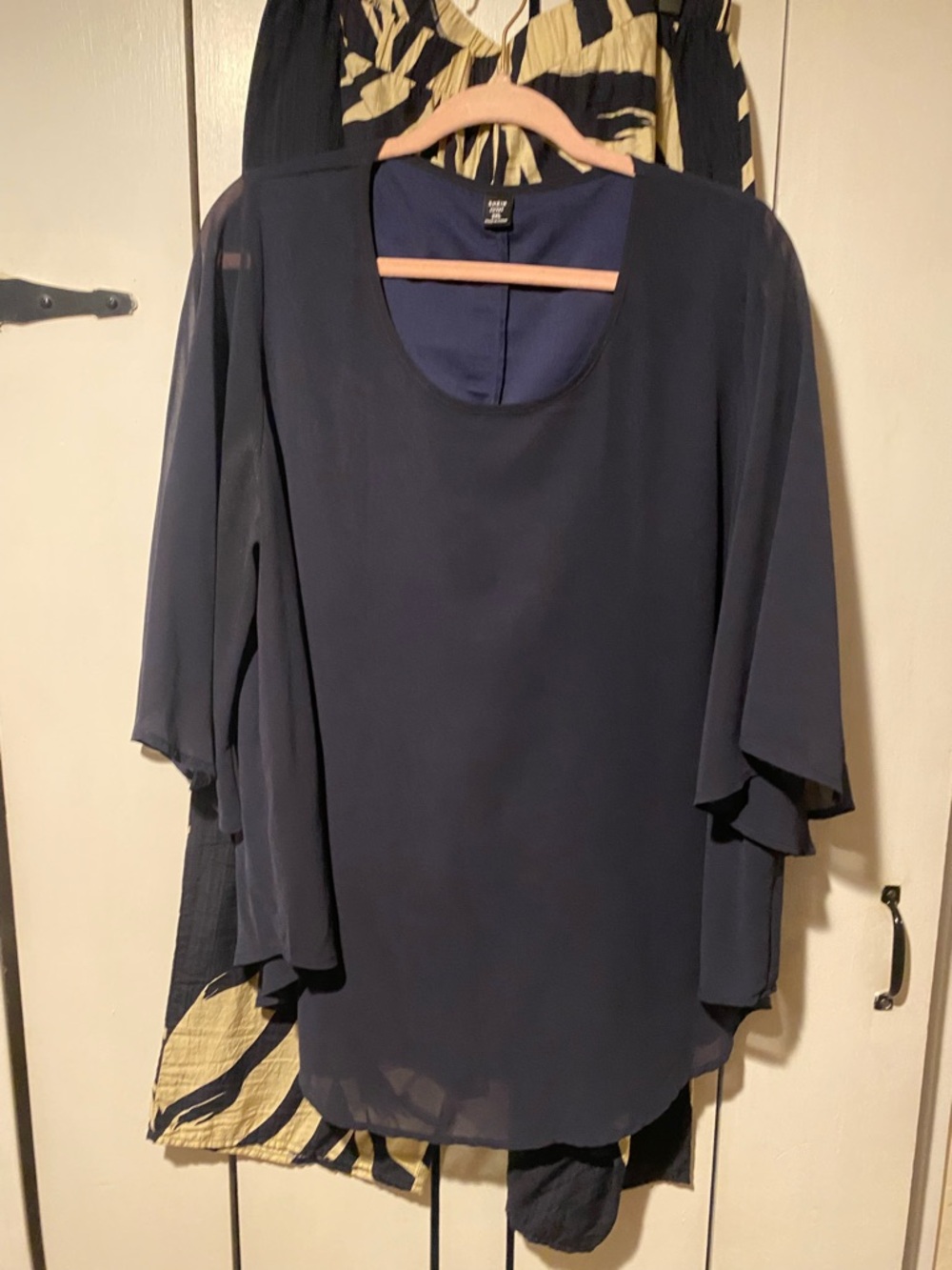 SHEIN Navy Blouse with Navy-and-Cream Leaf Print Wide-Leg Pants - Picture 6 of 7